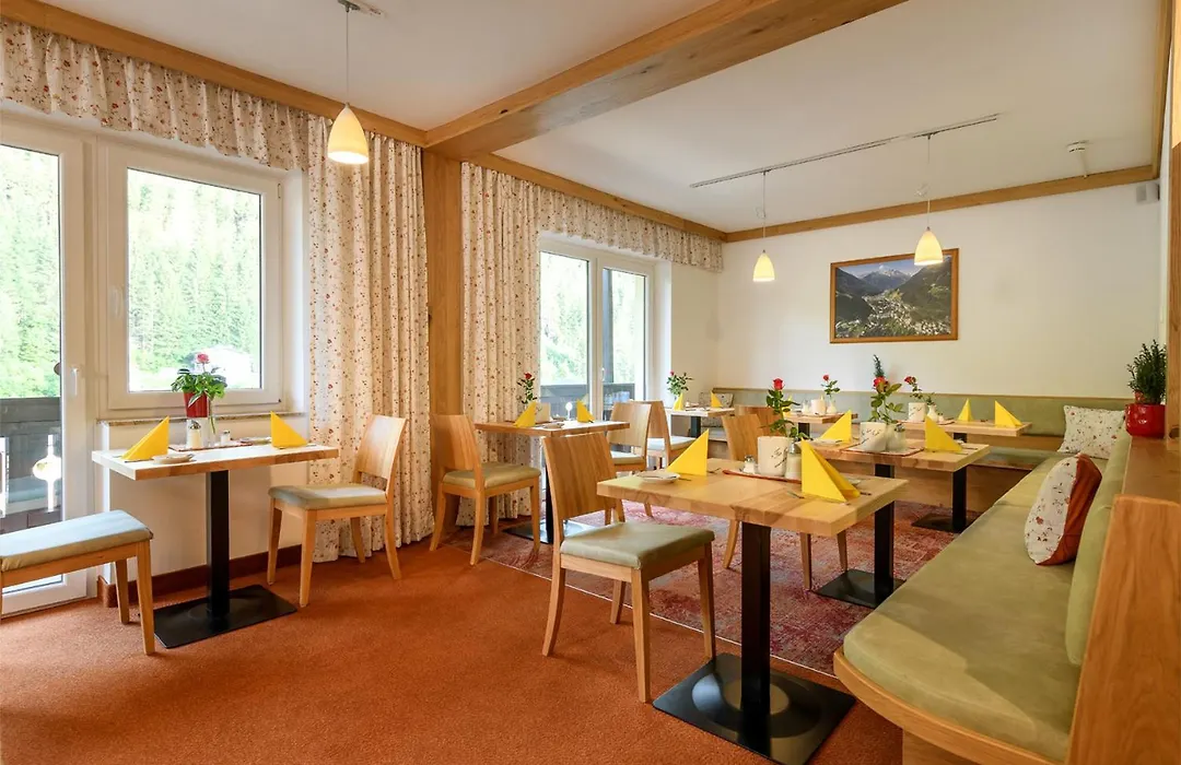 Pension St.Leonhard-1